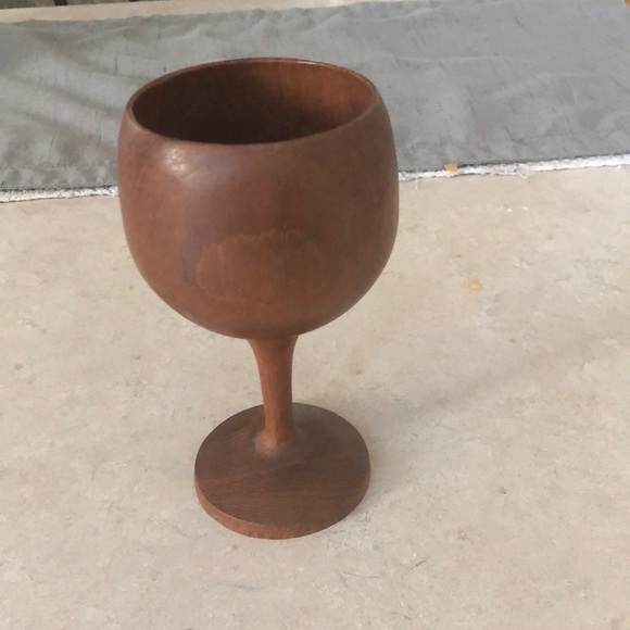 Real wooden goblet - Picture 1 of 3